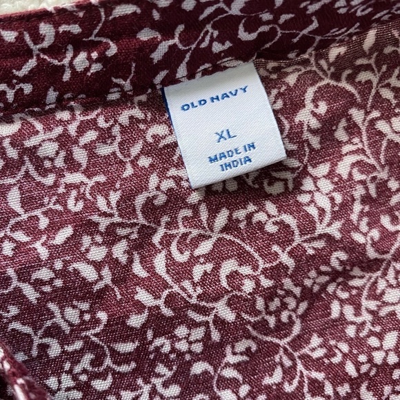 NWT Oversized Floral Print with Front Buttons Top, Size: XXL - Picture 8 of 11